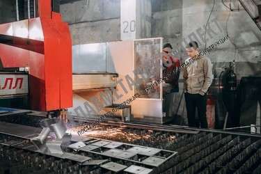 Производственный цех фото газо режущего станка 1